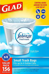 Glad Small Twist-Tie White Trash Bags – Fresh Clean Scent with Febreze Freshness, 4 Gallon, 156 Count